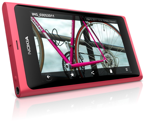 nokia-n9_magenta_1