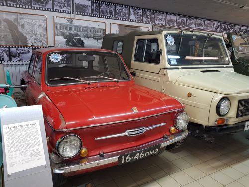 Автомобильный музей «Ретро Гараж» в Перми