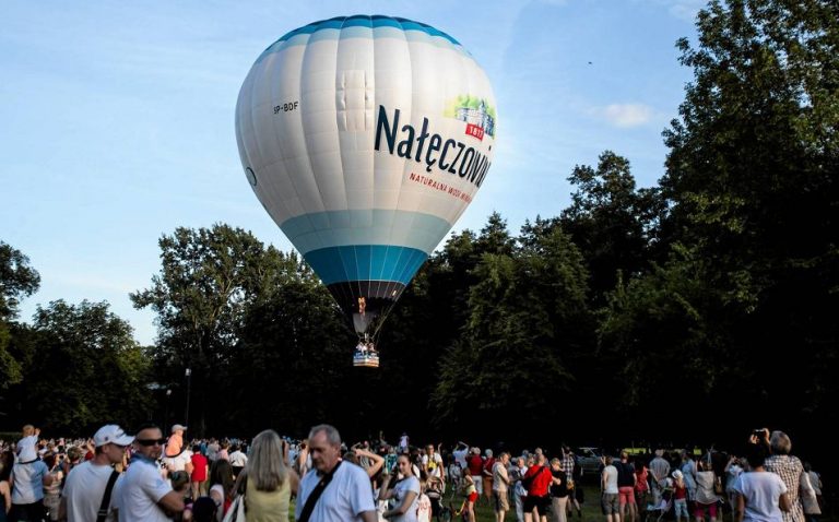 MIĘDZYNARODOWE ZAWODY BALONOWE NAŁĘCZÓW