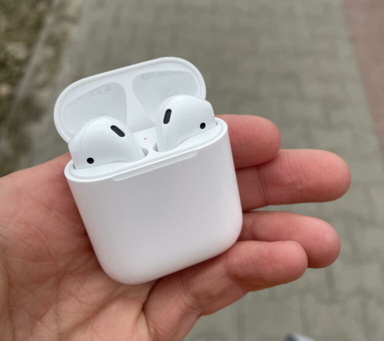 AirPods 2
