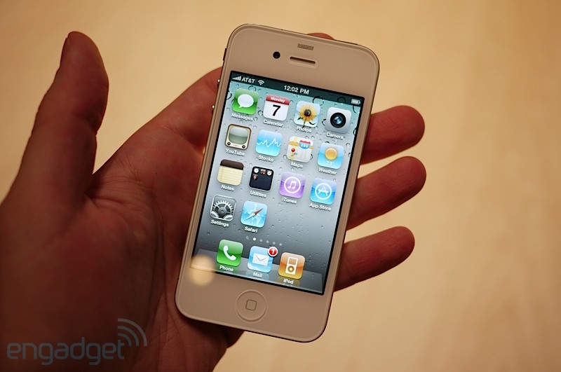 iphone4hands28
